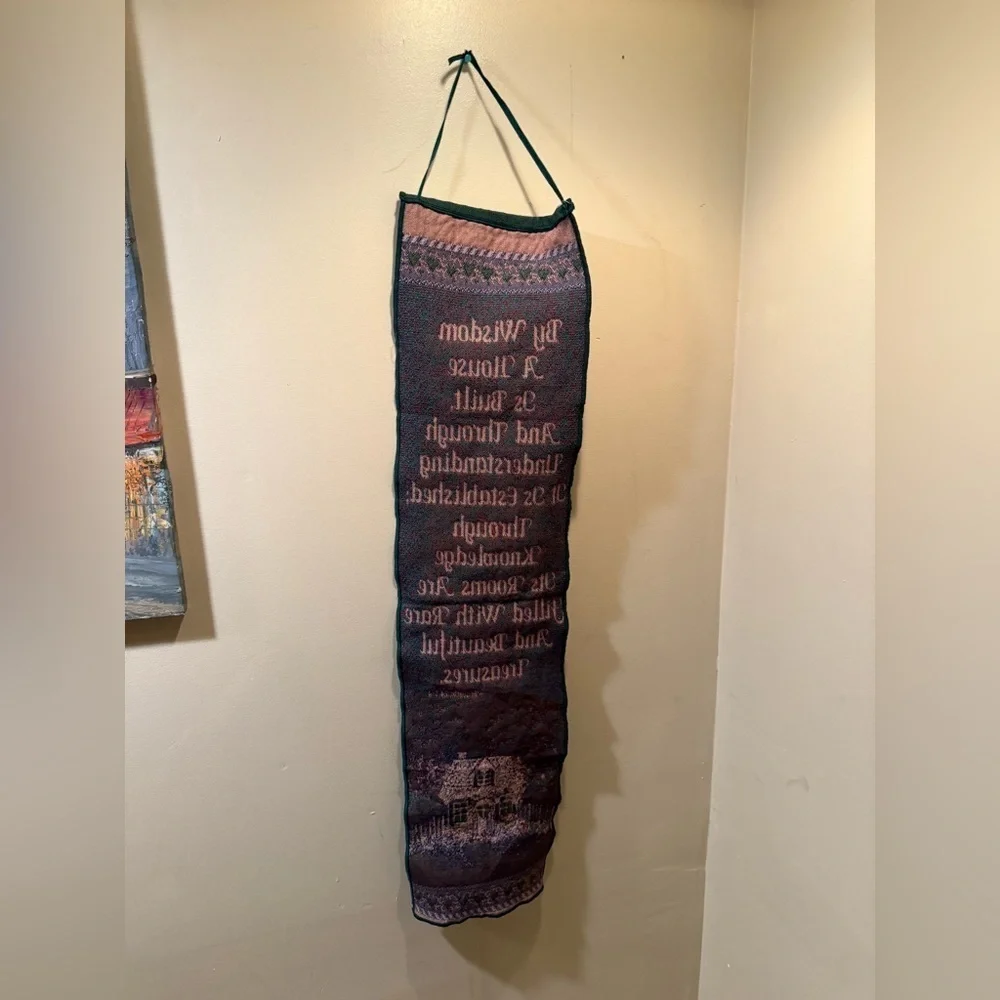 Vintage 1984 Elegant Green and Cream Wall Hanging Proverbs